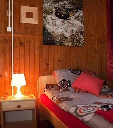 Chatka Na Roztoczu Bondyrz Exterior photo